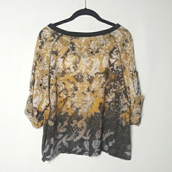 SUNSET RD. Yellow Black Print Semi Sheer Large Top - Picture 4 of 9